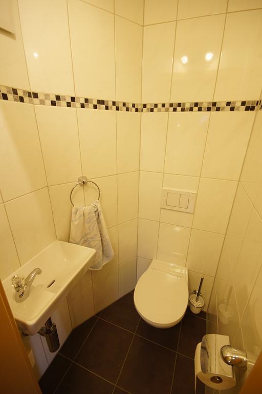 Ferienhaus Mott Lermoos Oda fotoğraf