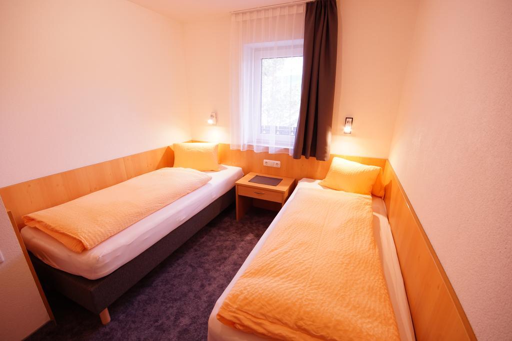 Ferienhaus Mott Lermoos Oda fotoğraf