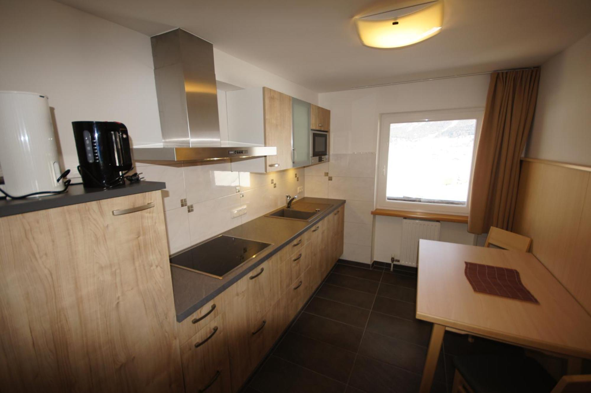 Ferienhaus Mott Lermoos Oda fotoğraf
